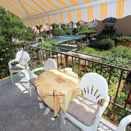 Apartment Miriana *